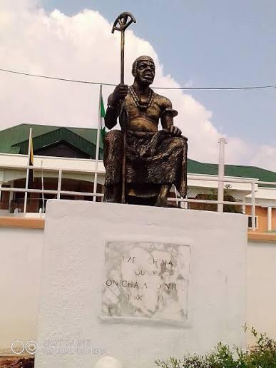 Umu Ezechime and the Making of Anioma History